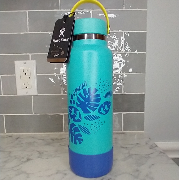 Limited Edition Hawaii Hydro Flask 40oz widemouth water bottle - Picture 8 of 8